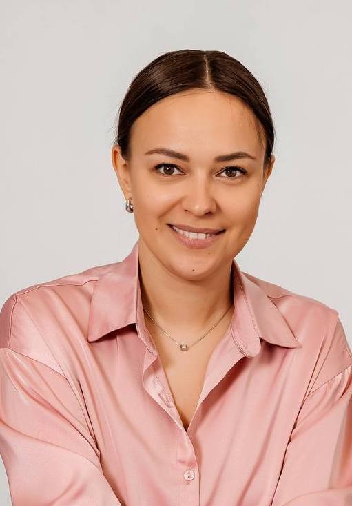 Исаева Елена Александровна.